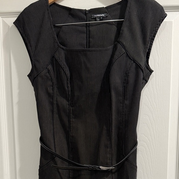 My Michelle Black Sheath Mini Dress Square Neck Sleeveless w belt!🖤 Early 2000s. - Picture 1 of 8